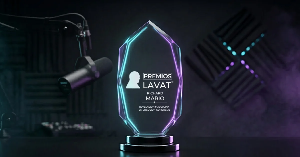Ganador en los Premios Lavat: Revelación Masculina en Locución Comercial